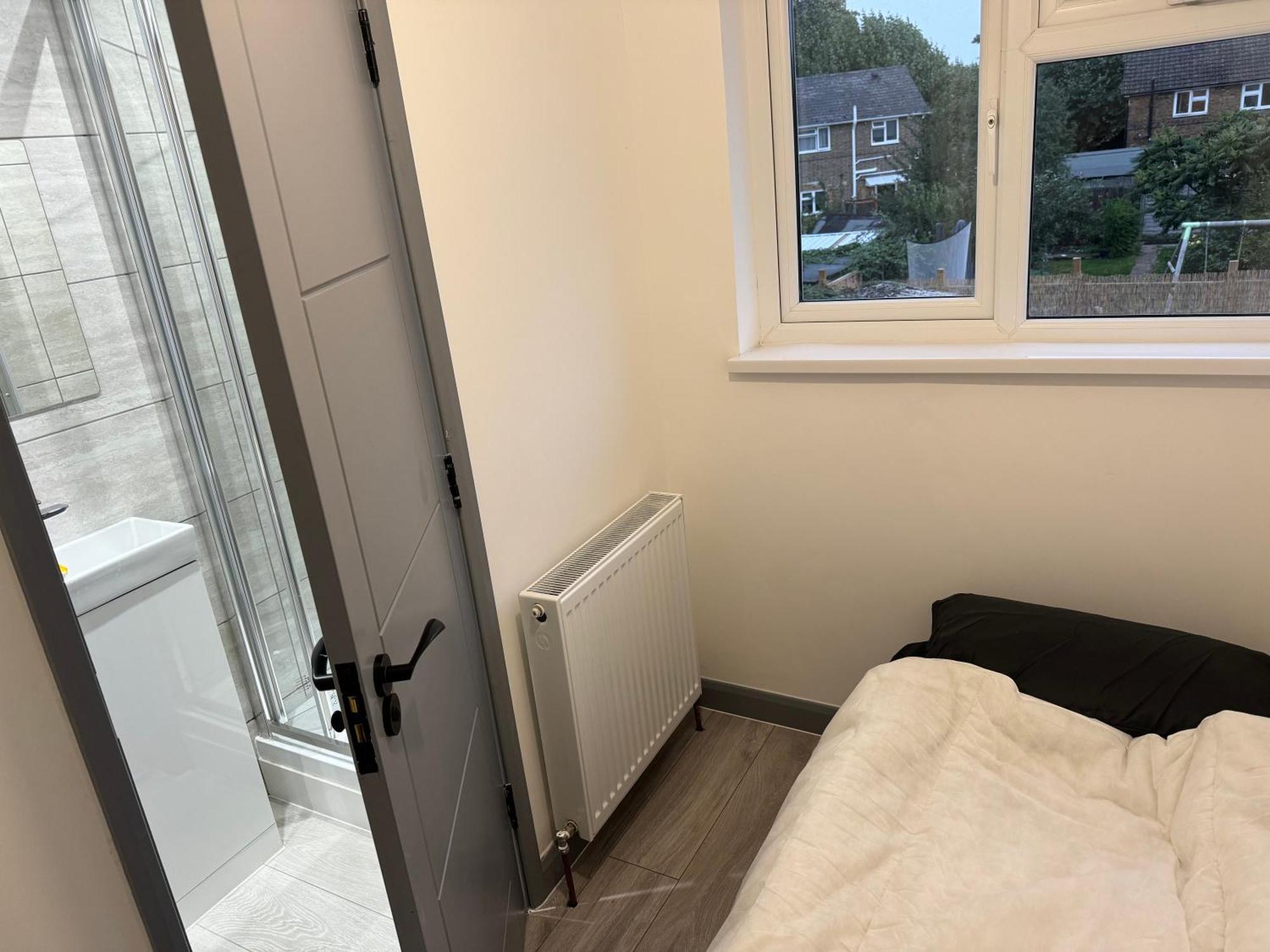Guest house Hillingdon Residency
